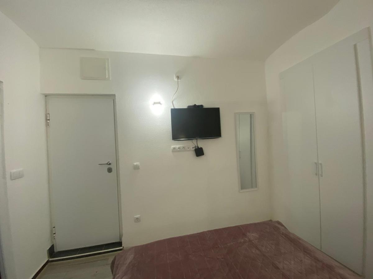Studio Apartman Sandra SJJ Exterior photo